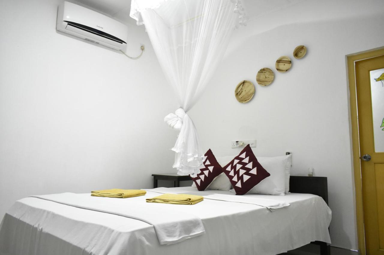 Sigiri Rock Side Homestay *