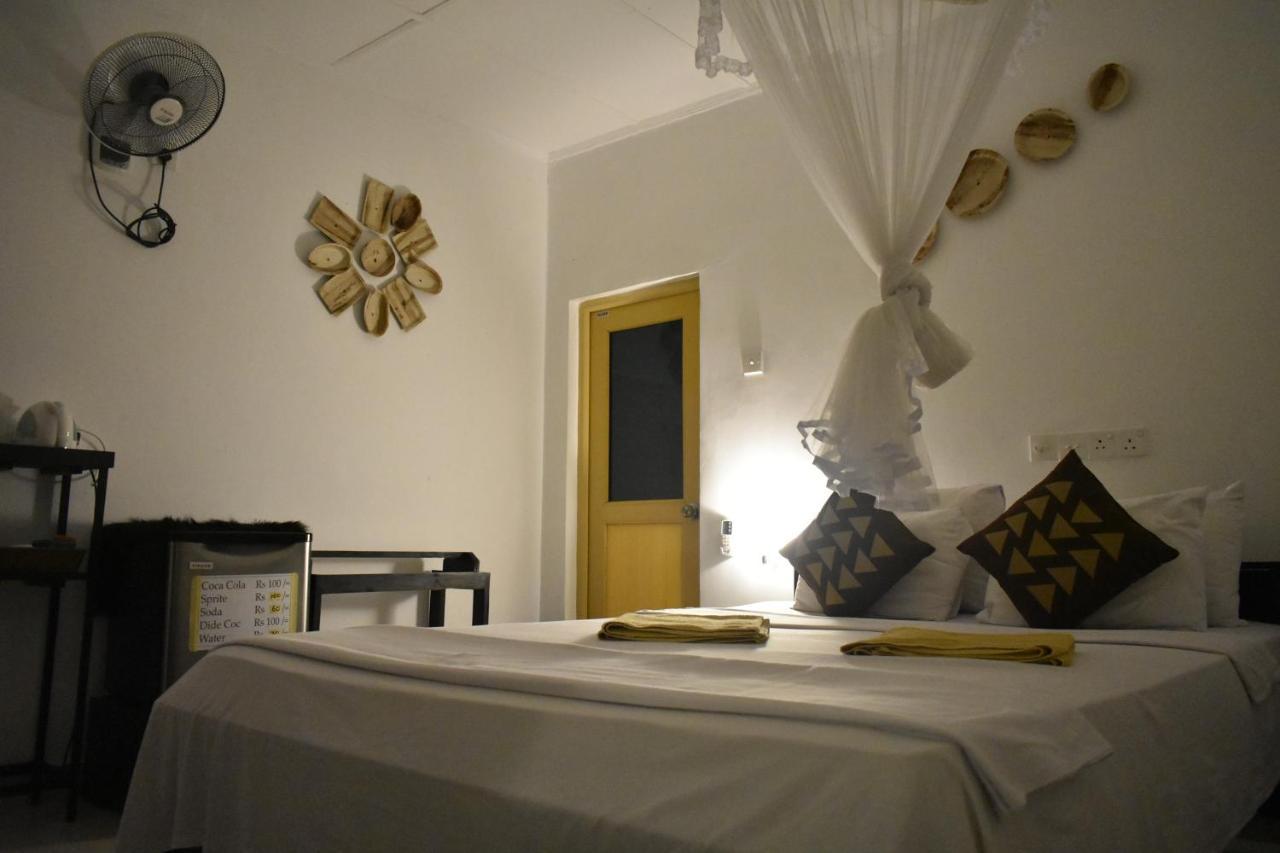 Homestay Sigiri Rock Side
